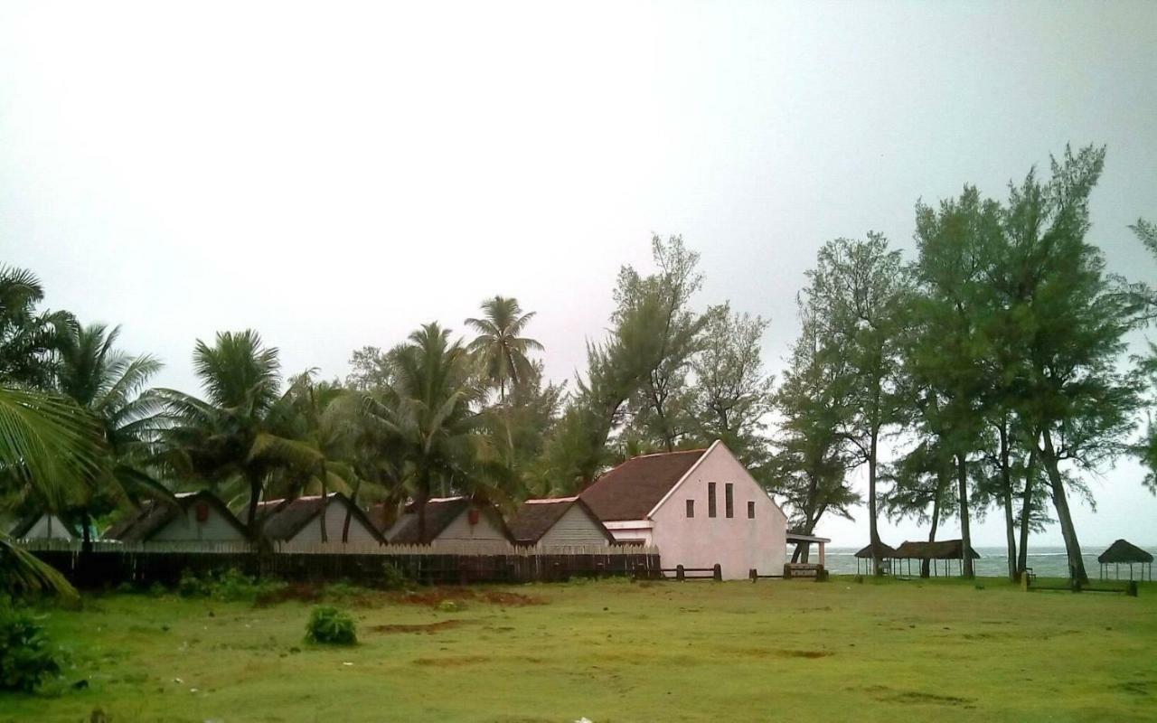 Hotel Chez Zizou Manakara Esterno foto